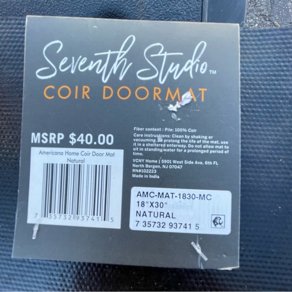 NWT - Super Cute Seventh Studio Door Mat - Picture 4 of 4
